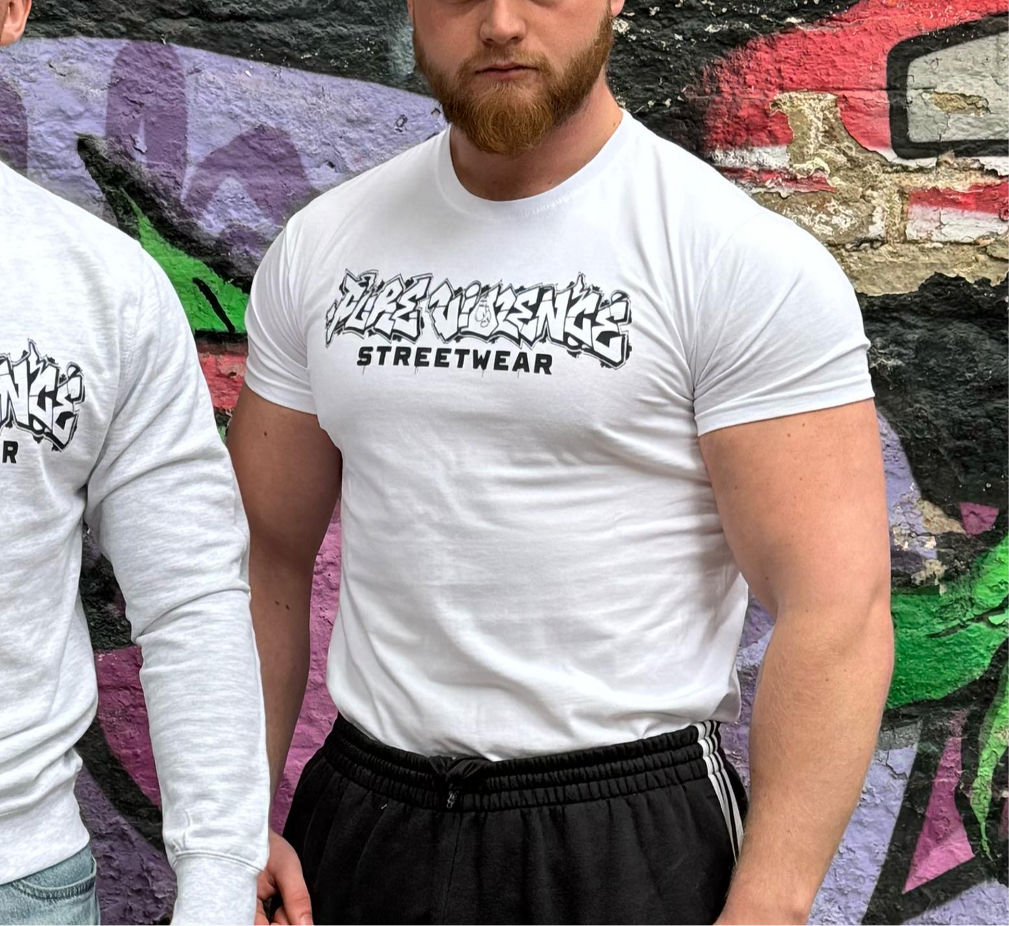 WEIẞES GRAFFITI-STYLE SHIRT